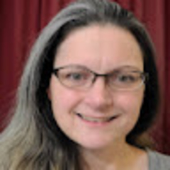 Meet your Posher, Alison - Picture 1 of 1